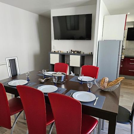 Chez Louise, Appartement T3 A Deux Pas Du Centre Bagnères-de-Luchon Екстериор снимка
